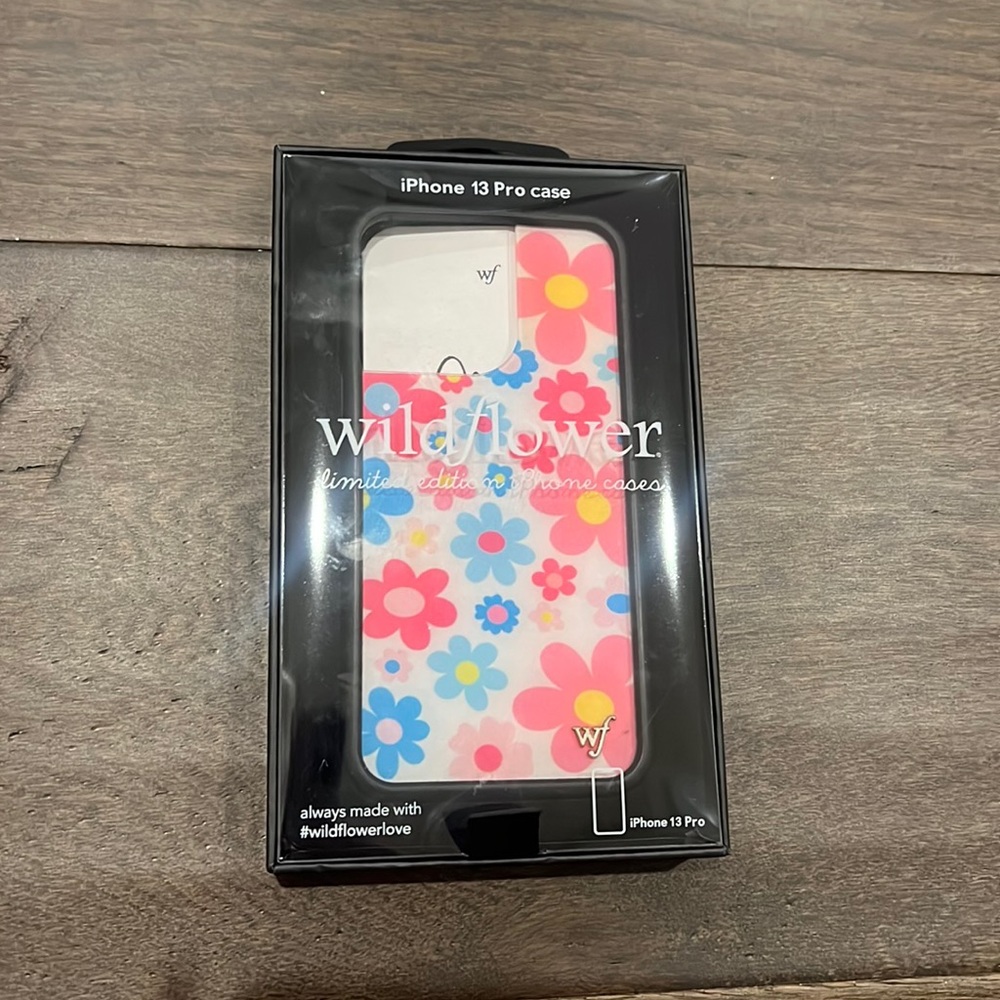 Wildflower Iphone 13 pro case